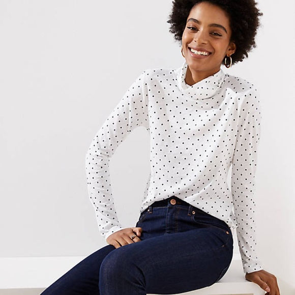 LOFT Tops - NWT LOFT Petite Dotted Shirttail Turtleneck